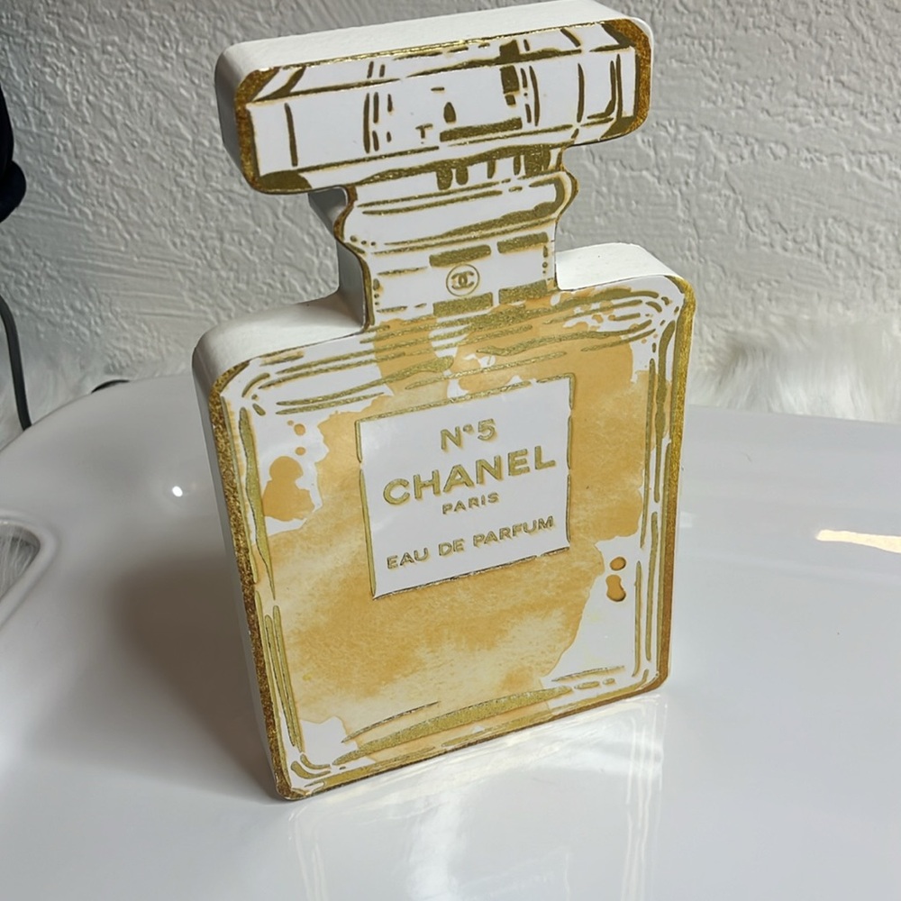 Source Unknown Yellow and White Perfume Bottle Accent - Picture 2 of 5